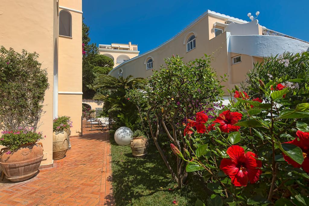 Hotel Sina Flora Capri Esterno foto